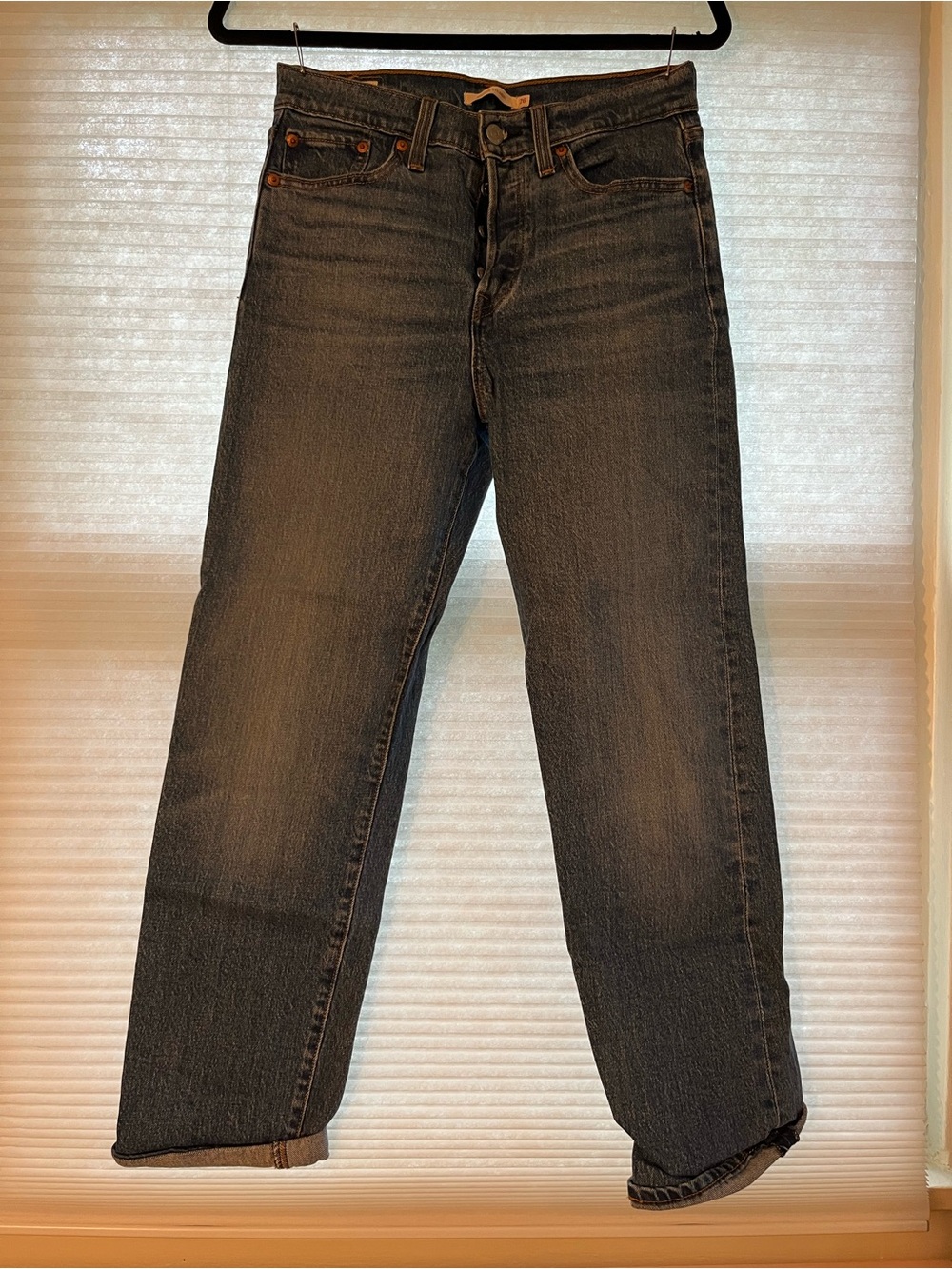 Levi's Women's Wedgie Straight Medium Wash Jeans 26x28